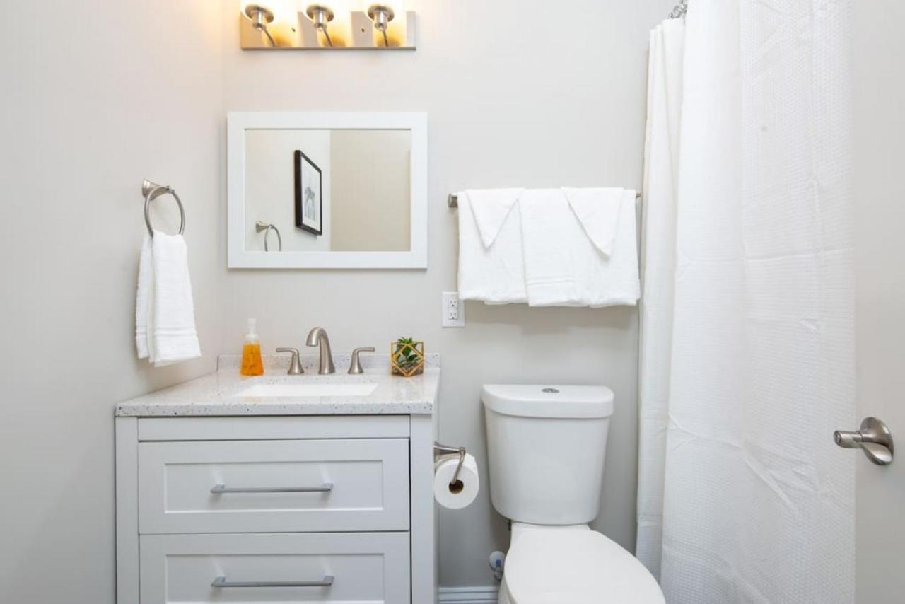 Lovely 4Br King Beds Steps To Beach And Pier G Myrtle Beach Zewnętrze zdjęcie
