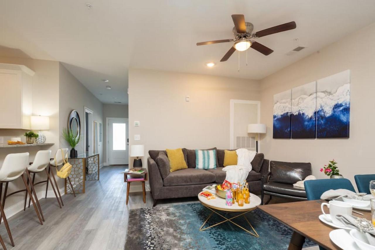 Lovely 4Br King Beds Steps To Beach And Pier G Myrtle Beach Zewnętrze zdjęcie