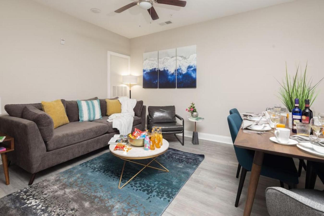 Lovely 4Br King Beds Steps To Beach And Pier G Myrtle Beach Zewnętrze zdjęcie